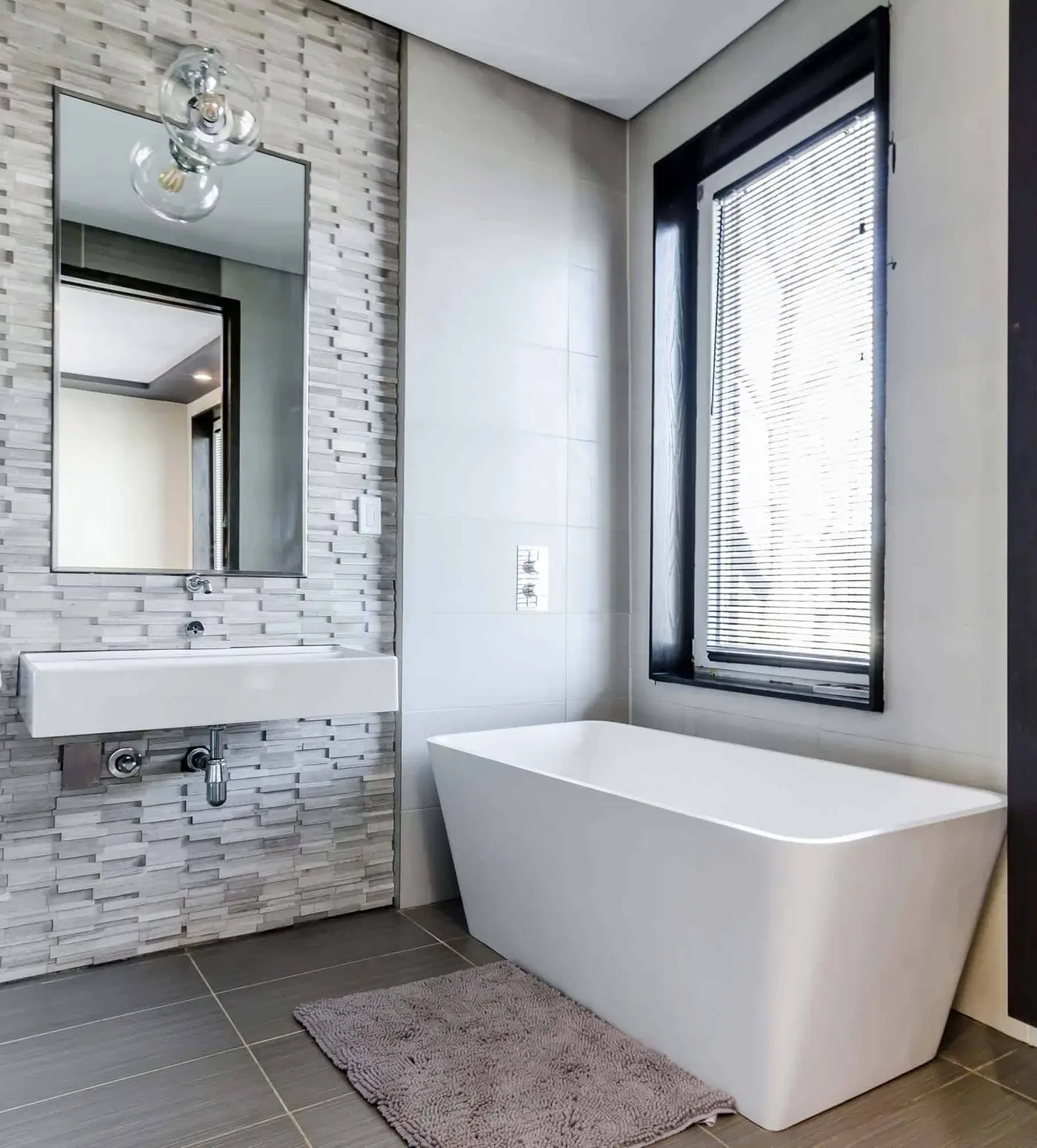 Bathroom Parallax